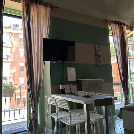 Bon Bon Del Corso Con Terrazzo E Aria Condizionata Leilighet Asti Eksteriør bilde