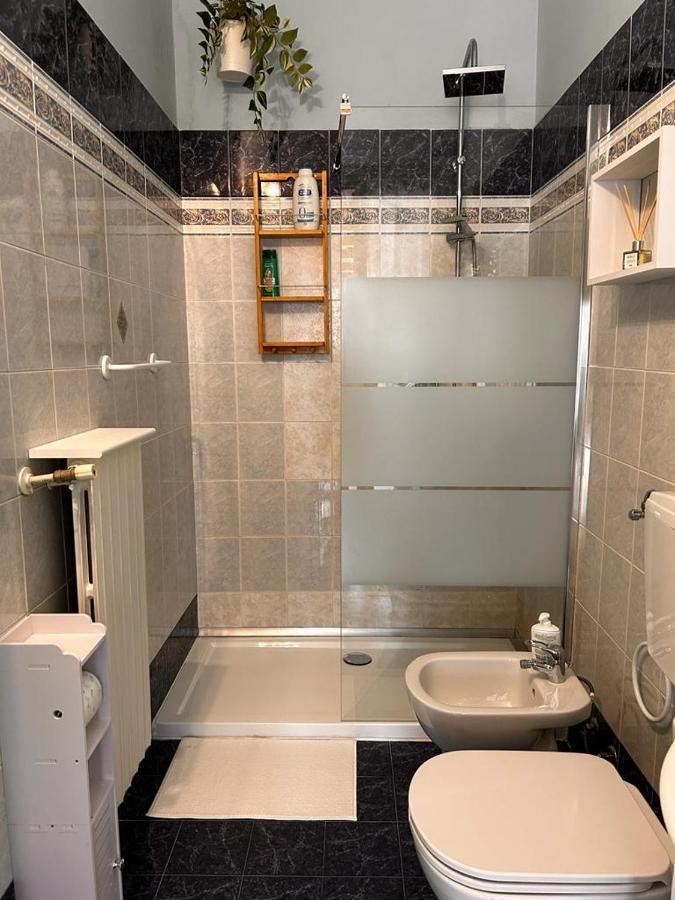 Bon Bon Del Corso Con Terrazzo E Aria Condizionata Leilighet Asti Eksteriør bilde
