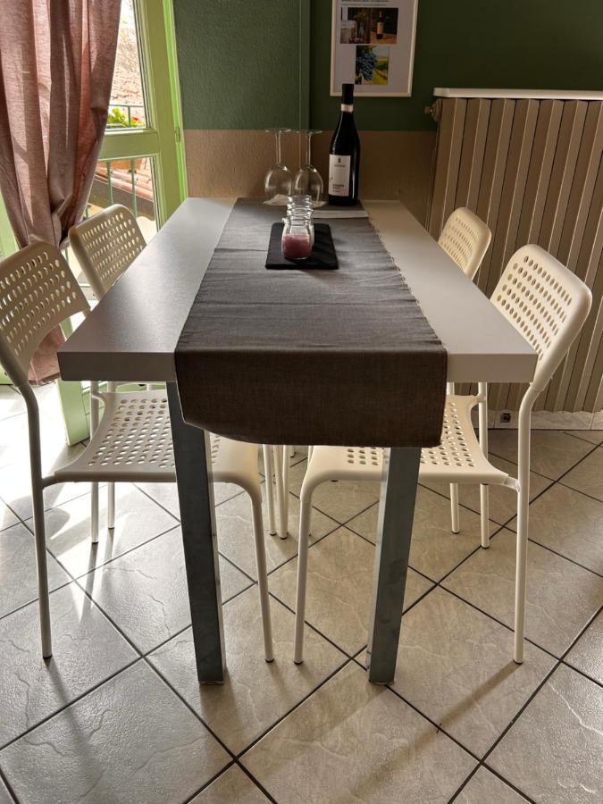 Bon Bon Del Corso Con Terrazzo E Aria Condizionata Leilighet Asti Eksteriør bilde