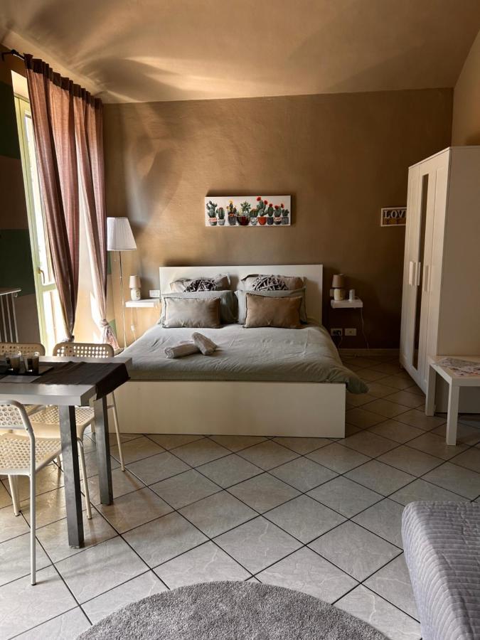 Bon Bon Del Corso Con Terrazzo E Aria Condizionata Leilighet Asti Eksteriør bilde